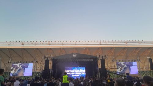XekvEEGU